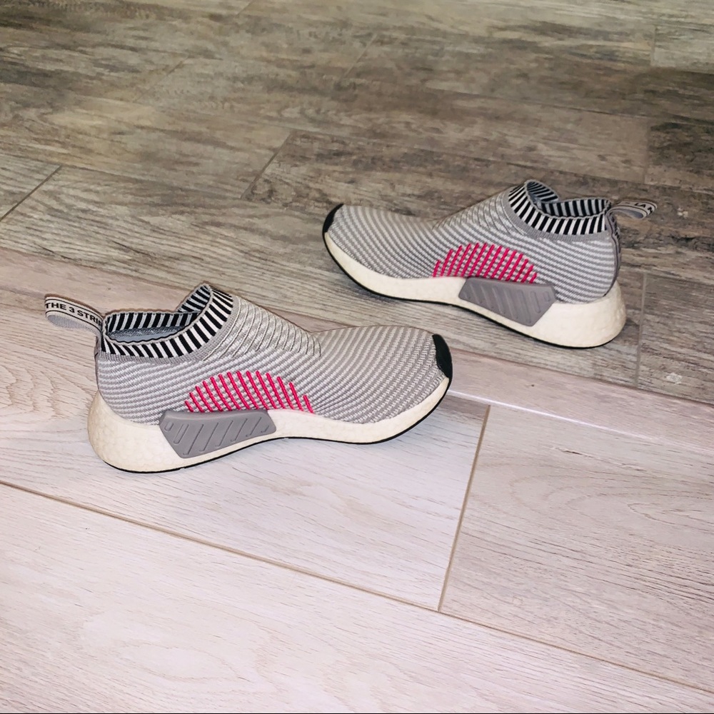 🔶SOLD🔶 NMD City Sock - Picture 4 of 8